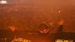 Q-Dance - Set Me Free