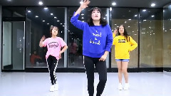 亚洲群星,舞蹈视频 - WEE WOO (위우)