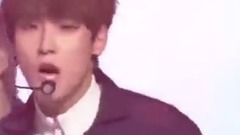 SF9 - Roar