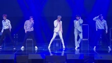  - Love is（live）