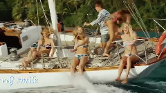 音乐短片 - Childhood