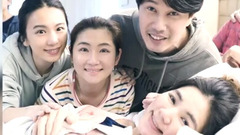 Ella(陈嘉桦) - Ella儿子劲宝照片首曝光 挺鼻小脸就是帅