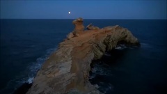 音乐短片,Omar Akram - Take My Hand-