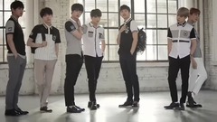 防弹少年团,田柾国(防弹少年团),V(防弹少年团),JIMIN(防弹少年团),SUGA(防弹少年团) - SMART X BTS 防弹少年团校服拍摄