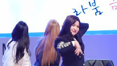 LABOUM - Hwi Hwi