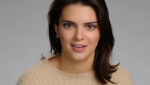 Kendall Jenner - Kendall Jenner 唱 Super Bass