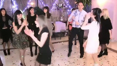 音乐短片 - Корпоратив. Танцуют все!