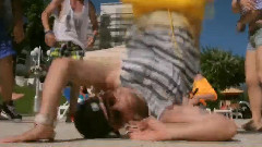 音乐短片 - The Real Slim Shady