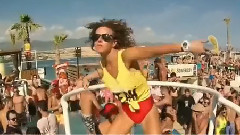 音乐短片 - Hold On