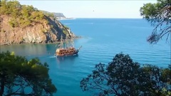 音乐短片 - Sealed With A Kiss