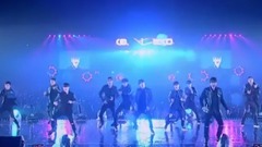 EXO - EXO雨中MAMA