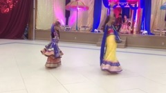 音乐短片 - 2016 Best Bollywood Indian Wedding Dance Performance by Kids (Radha, Iski Uski, London Thumakda)