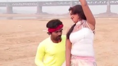 音乐短片 - Discovery Dekha Ae Rajau