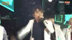 Seventeen - BOOMBOOM&快步&Very Nice-KPLUS Concert in 河内 现场版 17/05/03