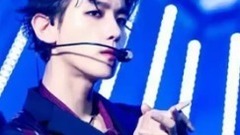 EXO-K,边伯贤(EXO) - 边伯贤5.06生日粗卡