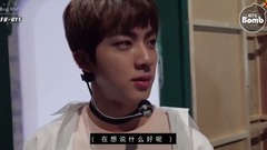 防弹少年团 - [BANGTAN BOMB] JIN的即兴(问答)时间! 道具板上的A是指什么呢 正答! Aㅏ..Ml