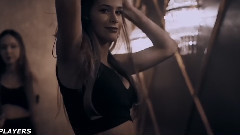 音乐短片 - Gangsta's Paradise