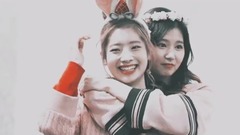 TWICE - Dahyun & Sana
