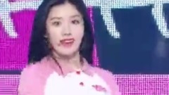 PRISTIN - WEE WOO