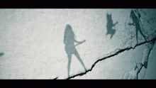 Joaquín Sabina - Sin Pena Ni Gloria (Lyric Video)