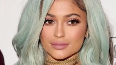 音乐短片 - <Cash Me Outside> Girl Danielle Bregoli ATTACKS Justin Bieber He's a Basic Little White Boy