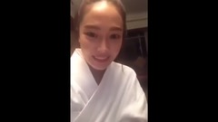Jessica - Jessica家里吃饭自拍