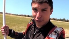 音乐短片 - Follow the Pro