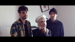 Paramore - Paramore And Zane Lowe On Beats 1