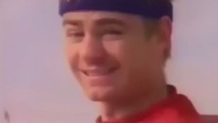 音乐短片 - Saint Pepsi Wings