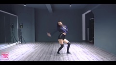 韩国群星,舞蹈视频 - SIGNAL