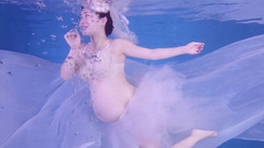 音乐短片 - 水下准妈妈