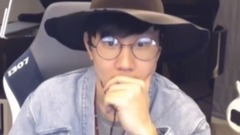 林俊杰 - 林俊杰直播PDD直播唱自己的歌,然后自己玩嗨了!