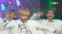 韩国群星 - Hole in one - M! COUNTDOWN 17/05/18