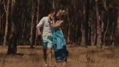 音乐短片 - Love Is Everywhere