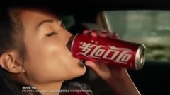 音乐短片 - Transformers 5 The Last Knight - Bumblebee vs. Barricade - Mark Wahlberg and Michael Bay Movie