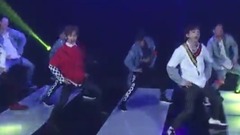 EXO,Chen(EXO),边伯贤(EXO),XIUMIN(EXO),EXO-CBX - Ka-CHING!舞台 Buzz Rhythm