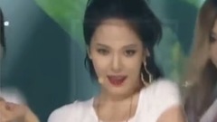 金泫雅 - 泫雅的伴舞,令人惊艳的视觉呈现而引起关注
