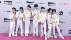YHBOYS组合（乐华少年） - YHBOYS-billboard-现场演唱《阳光小鬼头》英文版