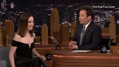 欧美群星 - Jones' Disastrous SNL Audition Put Her on Fred Armisen's Radar