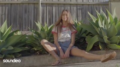 音乐短片 - Hoops