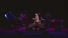 Willie Nelson - Nuages (live)