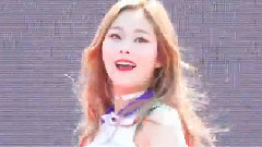PRISTIN - Wee Woo