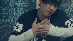 防弹少年团 - 防弹少年团出道4周年之「成长」