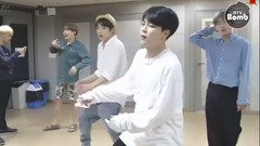 防弹少年团,田柾国(防弹少年团),V(防弹少年团),JIMIN(防弹少年团),SUGA(防弹少年团) - 防弹少年团练习室合集