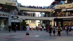 欧美群星,民乐群星,音乐短片,乐动城市 - 漫步美国好莱坞星光大道