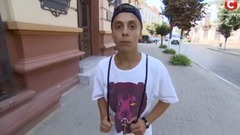 音乐短片 - Влад Курочка. Танец на пилоне. Швейная фабрика. Танцуют