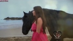 音乐短片 - Island of Love