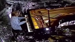 音乐短片 - LITTLE JEANNIE-ELTON JOHN-OFFICIAL VIDEO-ANO 1980