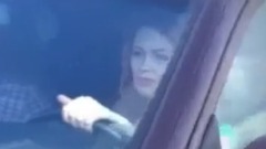 音乐短片 - Как Яночка проблемы устраняла