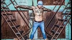 Chris Brown - Daddy